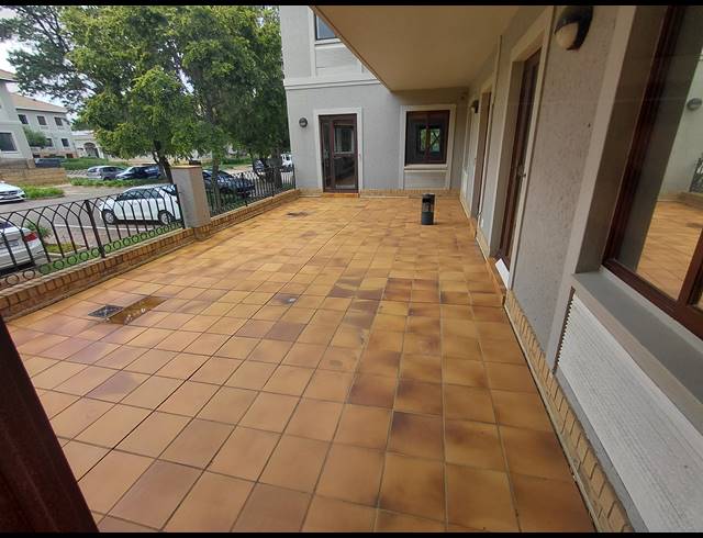 206M² OFFICE TO LET IN VORNA VALLEY